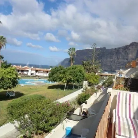 Ferienwohnung Fur 2 Personen Ca 55 M In Gigantes, Teneriffa Westkuste Von Teneriffa * Acantilado de los Gigantes